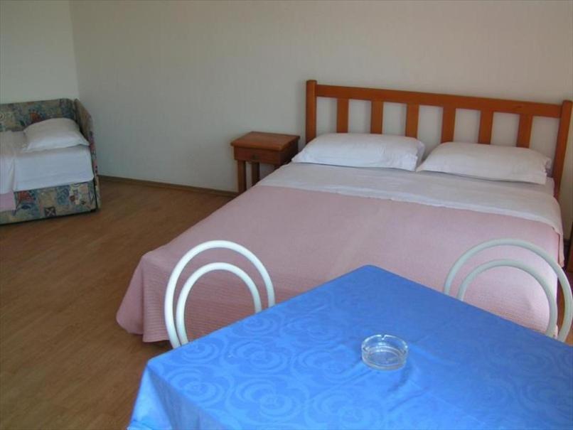 Apartments Gabrijela Biograd Na Moru Exterior photo