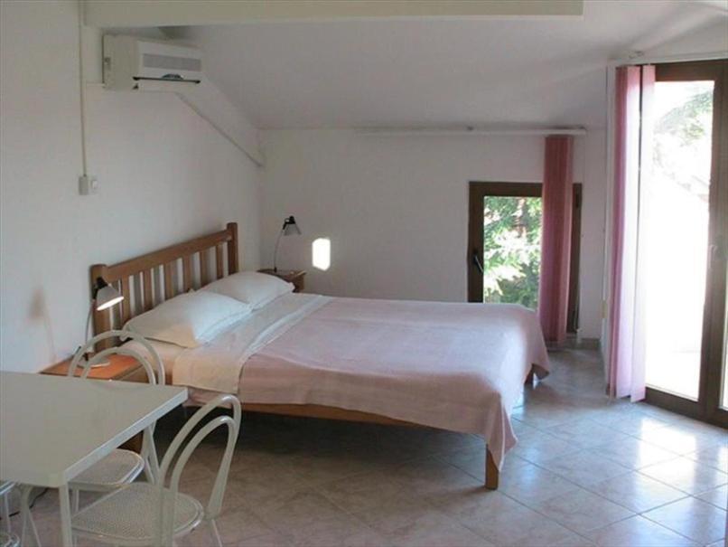 Apartments Gabrijela Biograd Na Moru Exterior photo